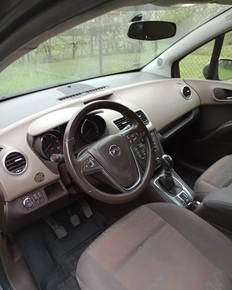 Opel Meriva cena 19700 przebieg: 190800, rok produkcji 2011 z Jaworzno małe 121